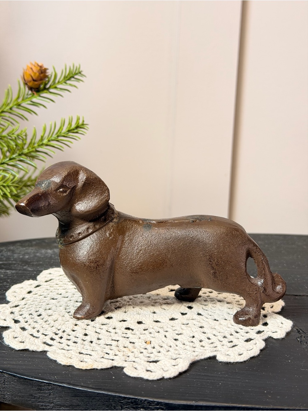 Antique Cast Iron Metal Dachshund Weiner Dog metal sculpture 6” Heavy